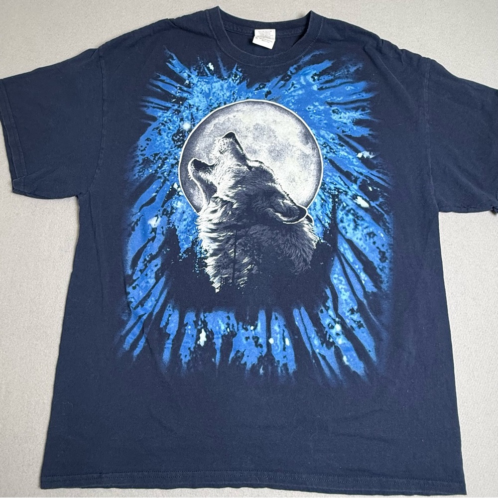 Howling Wolf Graphic Print Tshirt Mens XL Blue Tee Streetwear Grunge Gildan Top